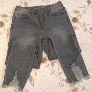 Universal Thread gray skinny jeans